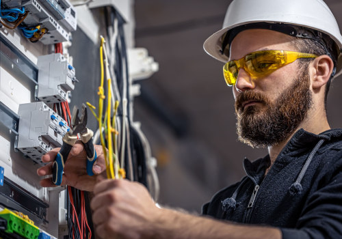 Can a Journeyman Electrician Pull a Permit in Texas?